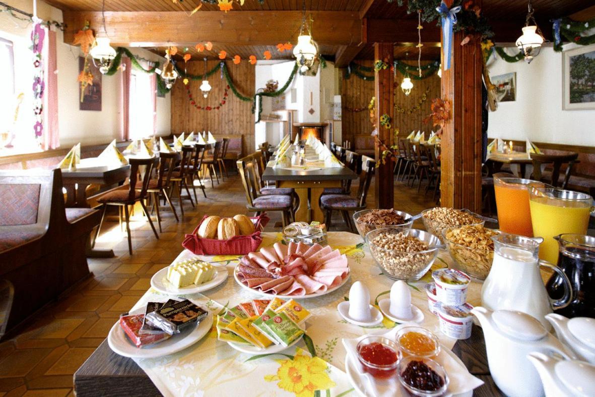 Gasthaus Mooshäusl Hebertshausen Exterior foto